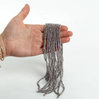 1 Dizi (130-135 Adet) - 3 mm Yassı Kristal Cam Boncuk Dizisi Mat Janjanlı Açık Lila Renk 1.Kalite - 3