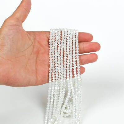 1 Dizi (40 cm- 90-95 Adet) - 4 mm Piramit Kristal Cam Boncuk, Mat Janjanlı Beyaz Renk Boncuk Dizisi - 1