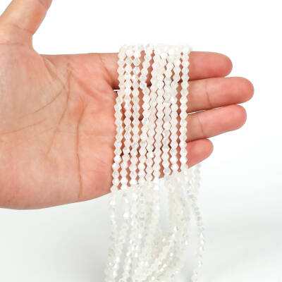 1 Dizi (40 cm- 90-95 Adet) - 4 mm Piramit Kristal Cam Boncuk, Mat Janjanlı Krem Renk Boncuk Dizisi - 1