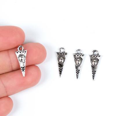 10 Adet - 19 mm Üçgen Desenli Metal Uç, Takı Malzemesi, Boyalı Gümüş Kaplama - 1