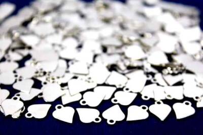 15 Adet - 10 Mm Kalp Desen Nikel Kaplama Metal Pul, Takı Malzemesi, Pirinç Pul, 303n - 1