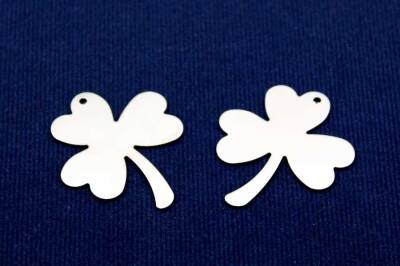 2 Adet- 26x30 Mm Yonca Desenli Pul, Takı Malzemesi, Metal Pul, Nikel Kaplama, Pirinç #1555n - 1