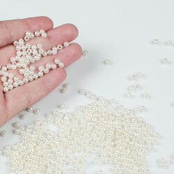 25 Gram - 4 mm Krem Renk İnci Boncuk, Plastik inci Boncuk, 1. Kalite ( 25 Gram - 770-780 Adet ) - 4