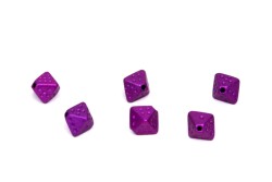 25 Gram - 7x9 mm Piramit Desen Boncuk, Mor Renk, Plastik Boncuk. 1. Kalite ( 25 Gram - 100-105 Adet ) - 2