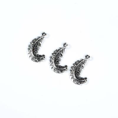 3 Adet - 23 mm Tüy Desenli Metal Uç, Takı Malzemesi, Boyalı Gümüş Kaplama - 3