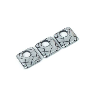 4 Adet - 27 mm Kare Desenli Metalize Uç, Antik Gümüş Renk Metalize Boncuk - 4