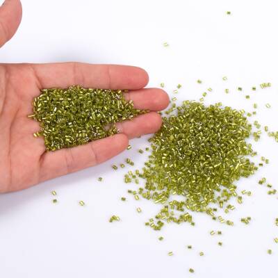 50 Gram, Cam Kesme Boncuk, Takı Yapım Boncuğu, Kesme Kum Boncuk, Parlak Fıstık Yeşil Renk - 4