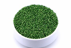 50 Gram, Küçük Boy Kum Boncuğu, 1.5 mm, Takı Yapım Boncuğu, Parlak Şeffaf Çimen Yeşil Renk, K15 - YF Hobi