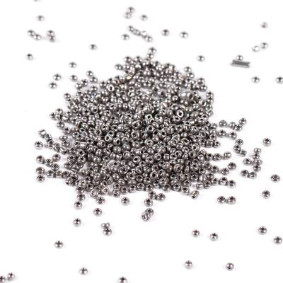 50 Gram, Küçük Boy Kum Boncuğu, 1.5 mm, Takı Yapım Boncuğu, Parlak Kaplama Gri Renk, K81 - 3