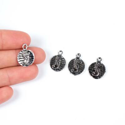2 Adet - 18 mm Deniz Atı Desenli Metal Uç, Takı Malzemesi, Boyalı Gümüş Kaplama - 1