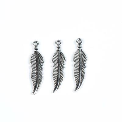 6 Adet - 26 mm Yaprak Desenli Metal Uç, Takı Malzemesi, Boyalı Gümüş Kaplama - 2